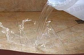 贡山漏水维修 免砸砖防水材料该如何施工
